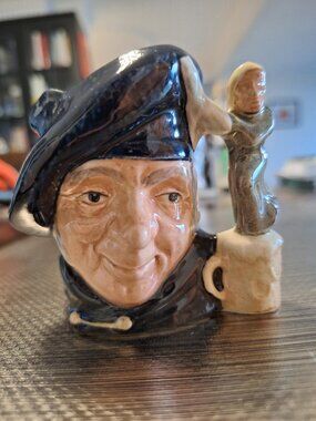 Royal Doulton Tam O'Shanter jug
